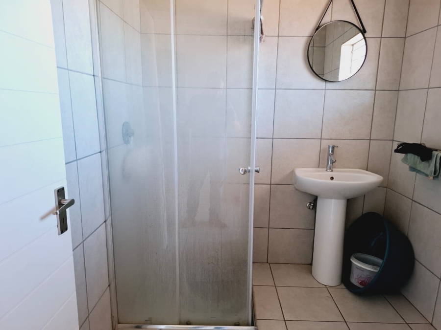 1 Bedroom Property for Sale in Navalsig Free State